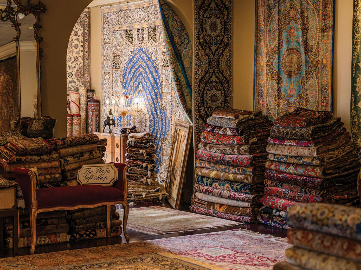 تنوع بالای فرش های دست بافت